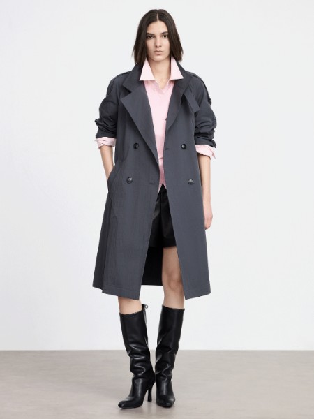 迪赛尼斯(DESIGNICE)女装品牌2025最新产品展示