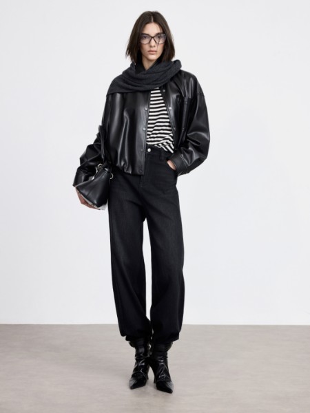迪赛尼斯(DESIGNICE)女装品牌2025最新产品展示