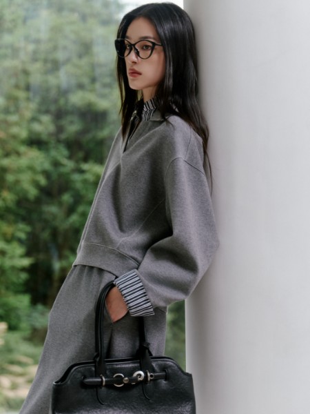 迪赛尼斯(DESIGNICE)女装品牌2025最新产品展示
