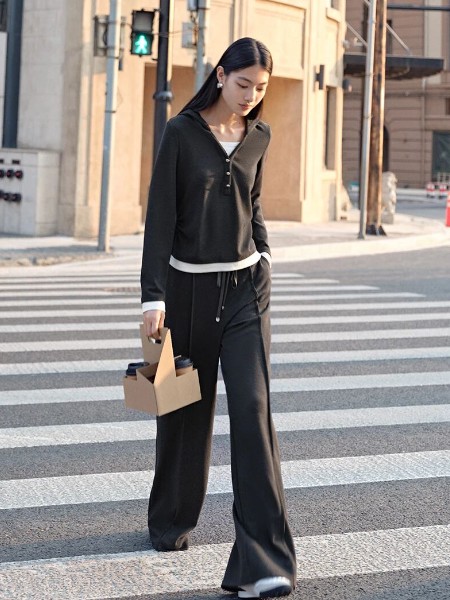 衣香丽影(YXLY)女装高级气质时尚2025秋冬新品