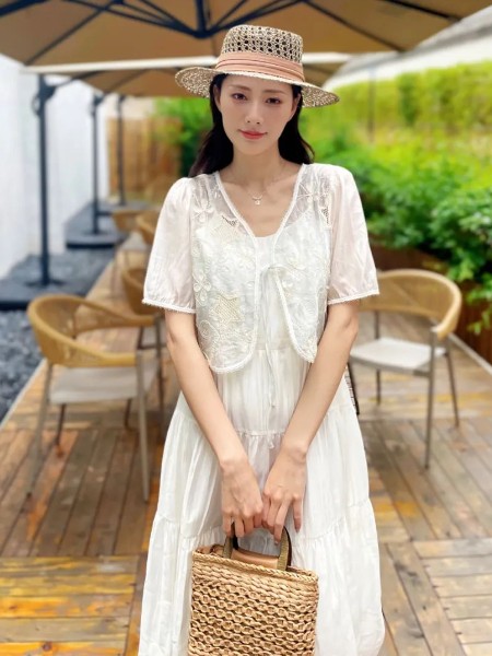 熙加女装品牌2025夏最新产品展示