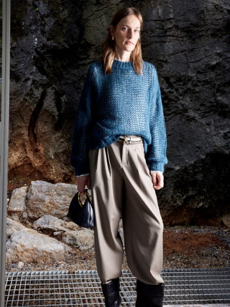 艾蜜雪女装品牌2025最新产品展示