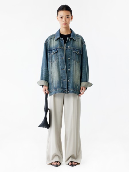 艾蜜雪女装品牌2025最新产品展示