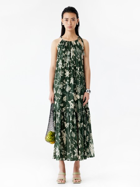 艾蜜雪女装品牌2025最新产品展示