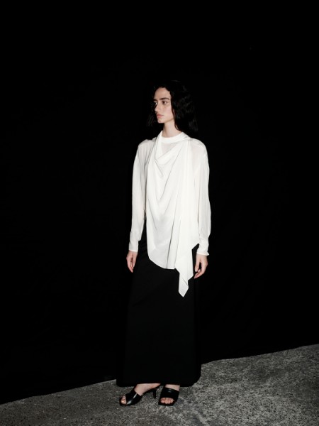 艾蜜雪女装品牌2025最新产品展示