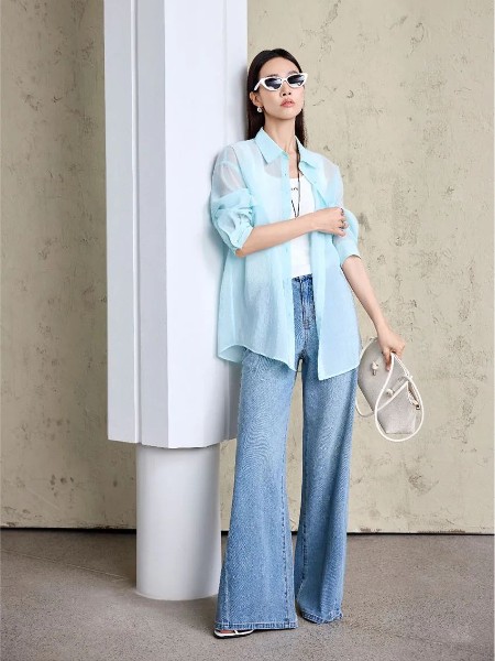YXZ尤西子(YXZ)女装品牌2025夏最新产品展示