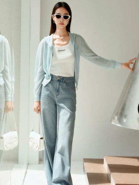 YXZ尤西子(YXZ)女装品牌2025夏最新产品展示