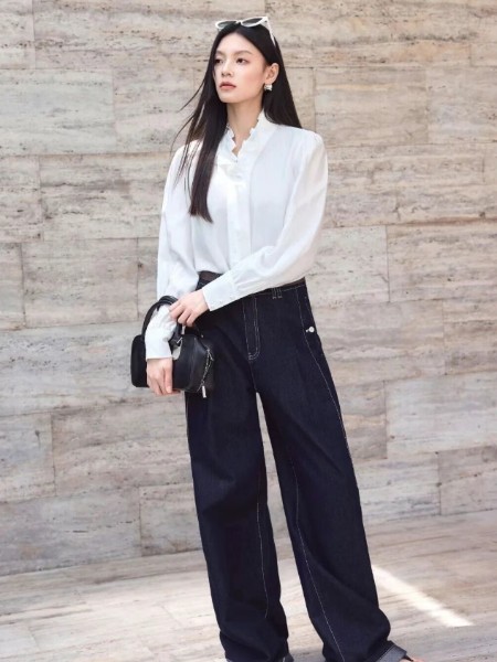 YXZ尤西子(YXZ)女装品牌2025秋冬最新产品展示