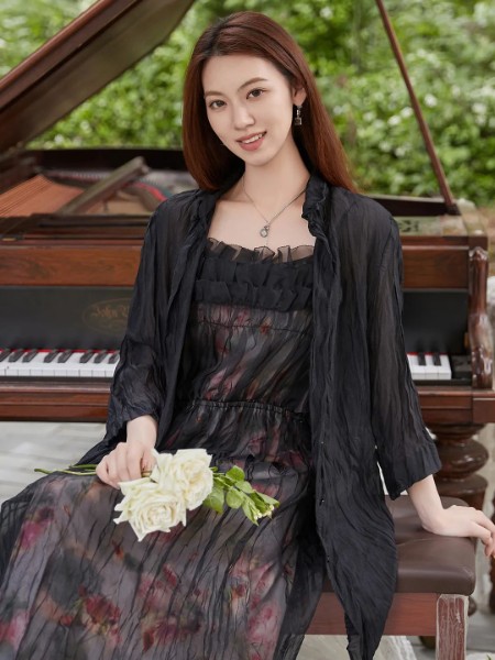 ZHUTI主提(ZHUTI)女装品牌2025最新产品展示