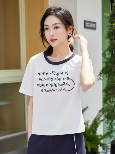 珞娜女装品牌2025秋冬最新产品展示