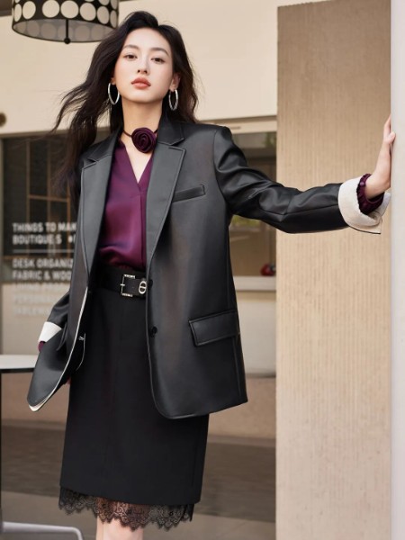 珞娜女装品牌2025秋冬最新产品展示