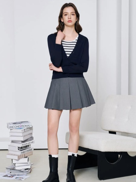 姚领(YAOLY)女装品牌2025秋最新产品展示