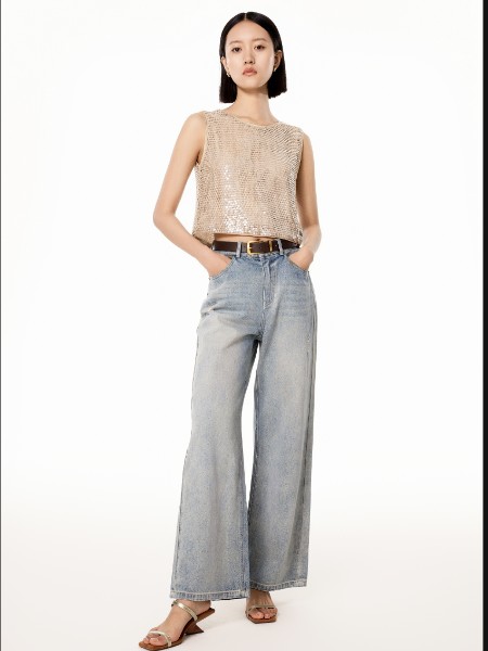 Peoleo女装品牌2025最新产品展示