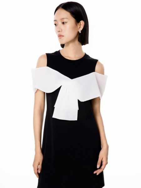 Peoleo女装品牌2025最新产品展示