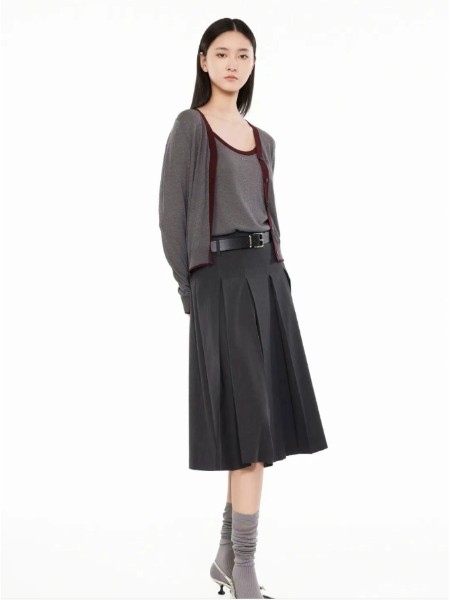 Peoleo女装品牌2025最新产品展示