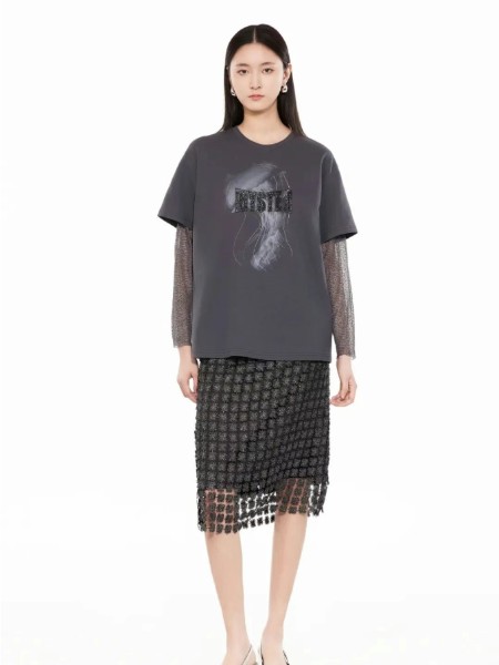 Peoleo女装品牌2025最新产品展示