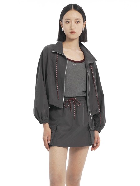 Peoleo女装品牌2025最新产品展示