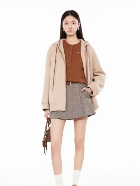 Peoleo女装品牌2025最新产品展示