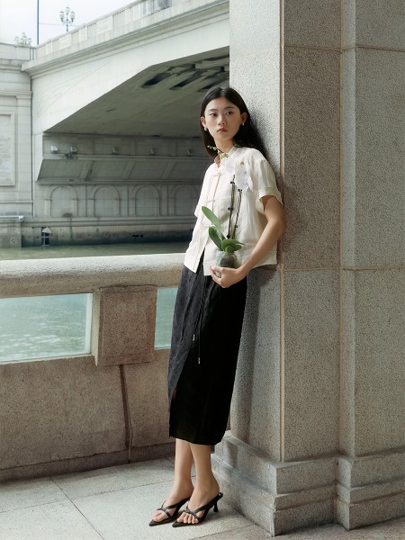 esons女装品牌2025最新产品展示