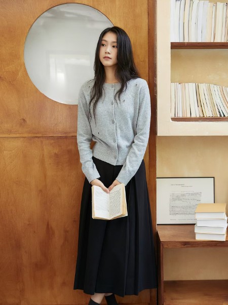 esons女装品牌2025最新产品展示