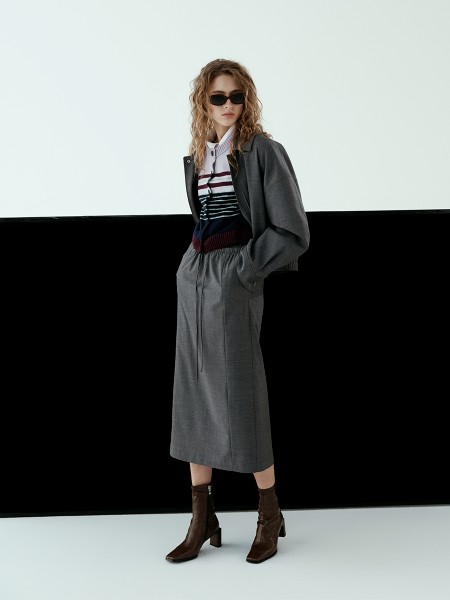 esons女装品牌2025最新产品展示