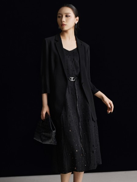 允硕(YUNSHUO)女装品牌2025最新产品展示