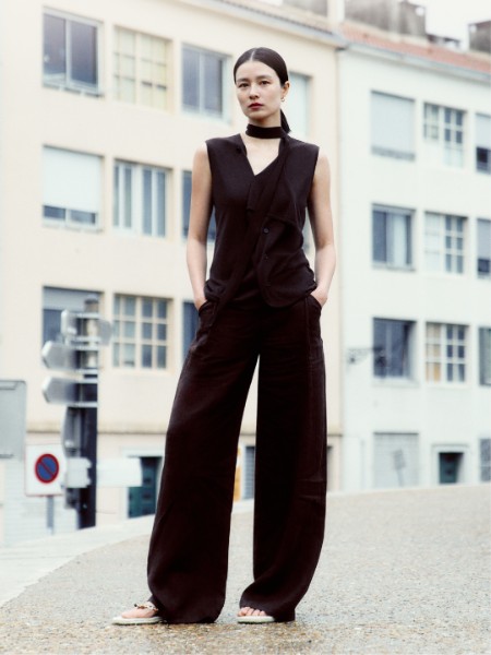 艾诺丝雅诗(ARIOSEYEARS)女装品牌2025最新产品展示