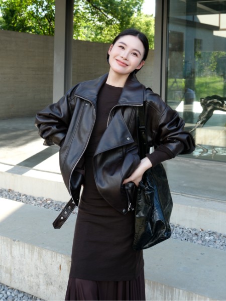 艾诺丝雅诗(ARIOSEYEARS)女装品牌2025最新产品展示
