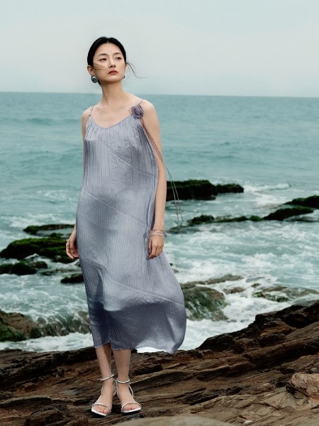 VIEAING薇迎女装品牌2025最新产品展示