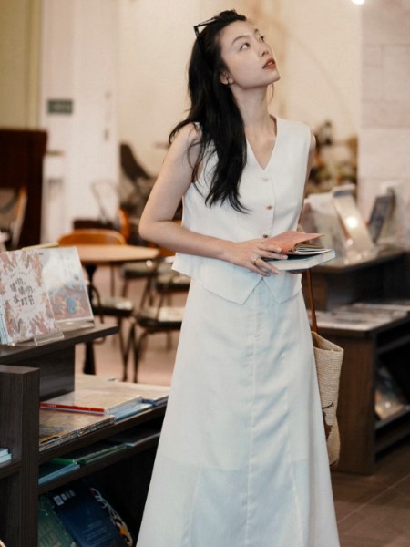 VIEAING薇迎女装品牌2025最新产品展示