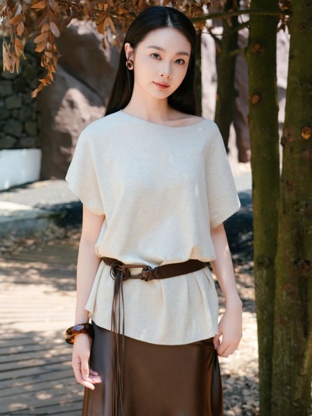 CRIO女装品牌2025秋季最新产品展示