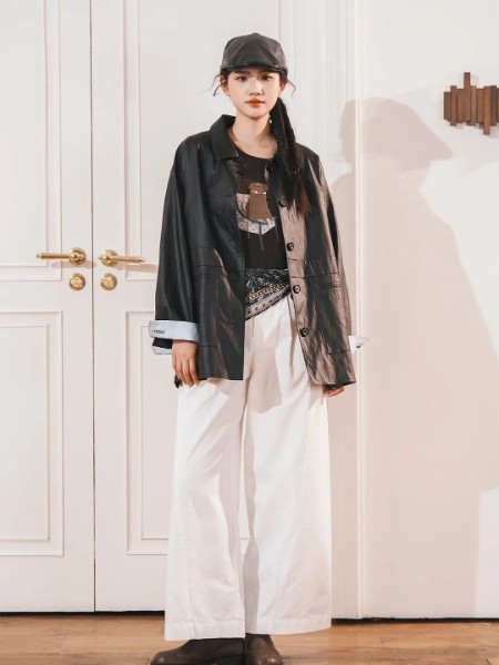 薇薇希(VIVIS)女装品牌最新产品展示