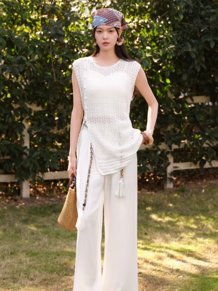 芭蒂娜 - BADINA(BADINA)女装品牌2025最新产品展示