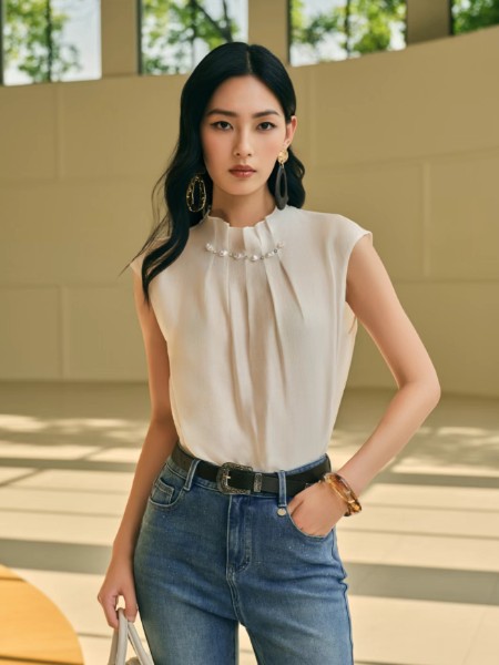 芭蒂娜 - BADINA(BADINA)女装品牌2025最新产品展示