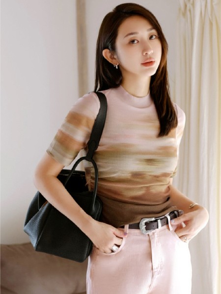芭蒂娜 - BADINA(BADINA)女装品牌2025最新产品展示