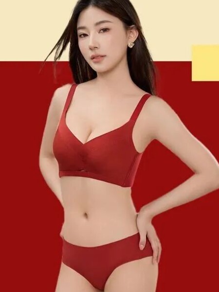 100%女人内衣睡衣品牌最新产品展示