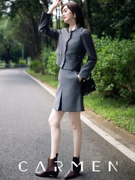 卡蔓(CARMEN)女装品牌最新产品展示