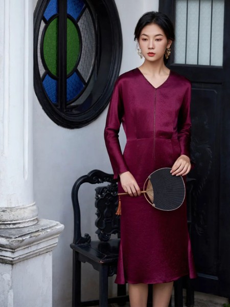 皑如(airu)女装品牌最新产品展示