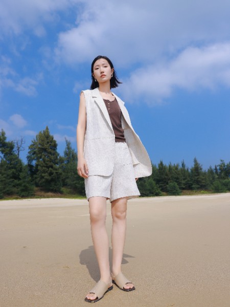 堓上(ISHONTTE)女装品牌2025最新产品展示