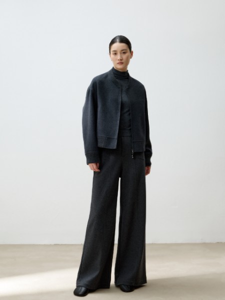 路卡西(LEUCOTHEA)女装品牌2025秋季最新产品展示
