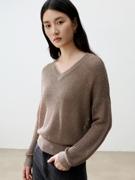 路卡西(LEUCOTHEA)女装品牌2025秋季最新产品展示