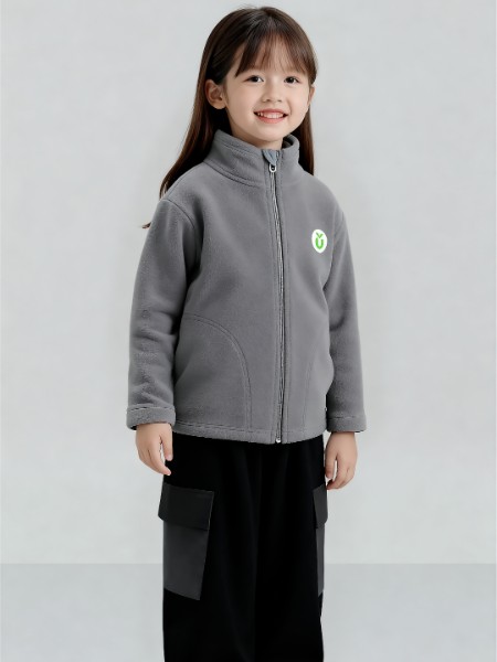 森虎儿童装品牌最新产品展示