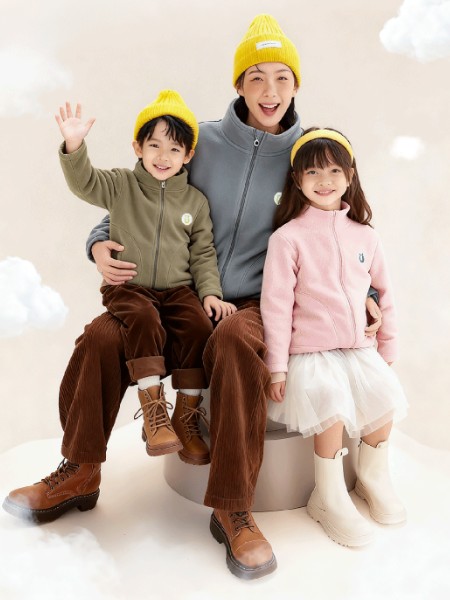 森虎儿童装品牌最新产品展示