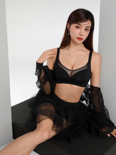 尚黛尔(SNDAR)内衣睡衣品牌最新产品展示