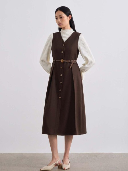 青稚女装品牌最新产品展示