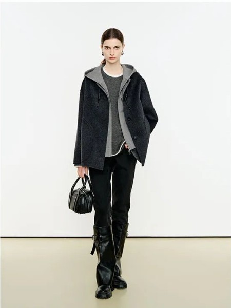 婉甸女装品牌最新产品展示