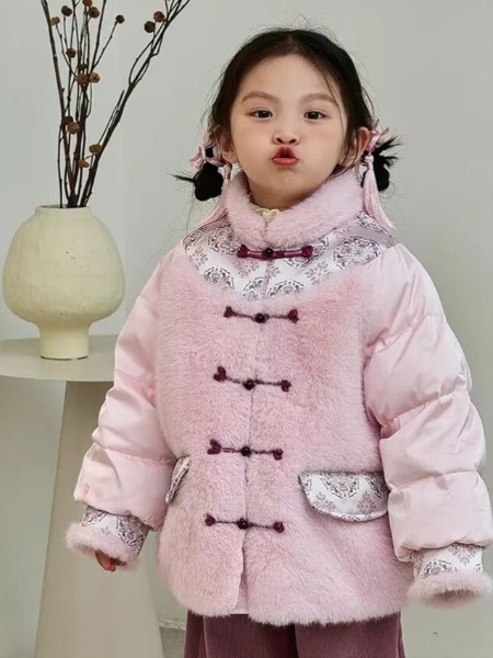 安米莉AMILRIS(AMILRIS)童装品牌2025最新产品展示