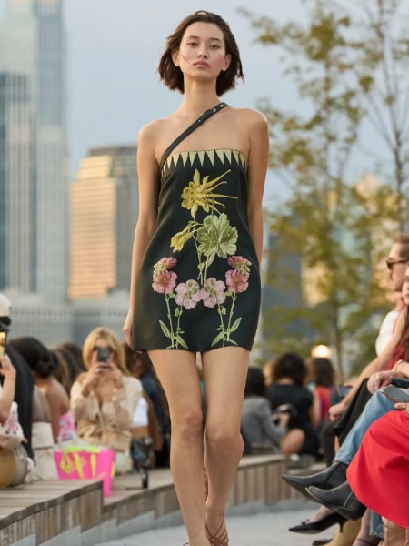 Cynthia Rowley辛西娅·洛蕾(Cynthia Rowley)女装品牌最新产品展示