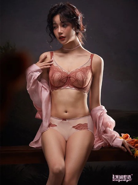 亲闺密语(Qinguimiyu)内衣睡衣品牌最新产品展示