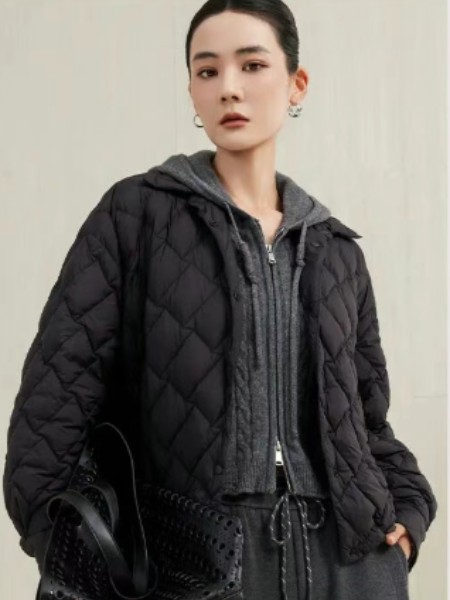 西纳维思(Swelnus)女装品牌2025最新产品展示